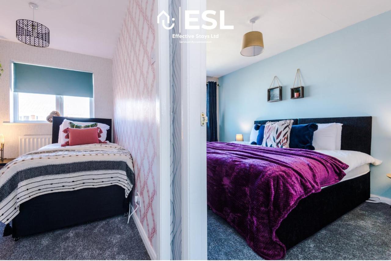 3 Bedroom House With Garden And Driveway Parking - Less Than 10 Mins From Chester City Centre Bagian luar foto